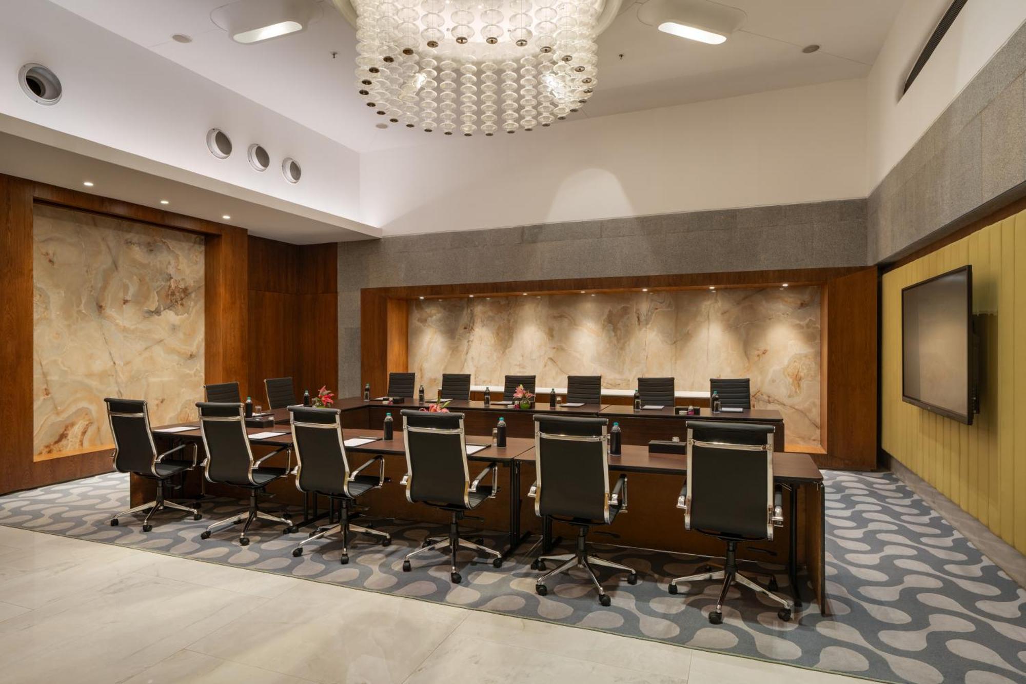 Avasa Hotel Hyderabad Ngoại thất bức ảnh