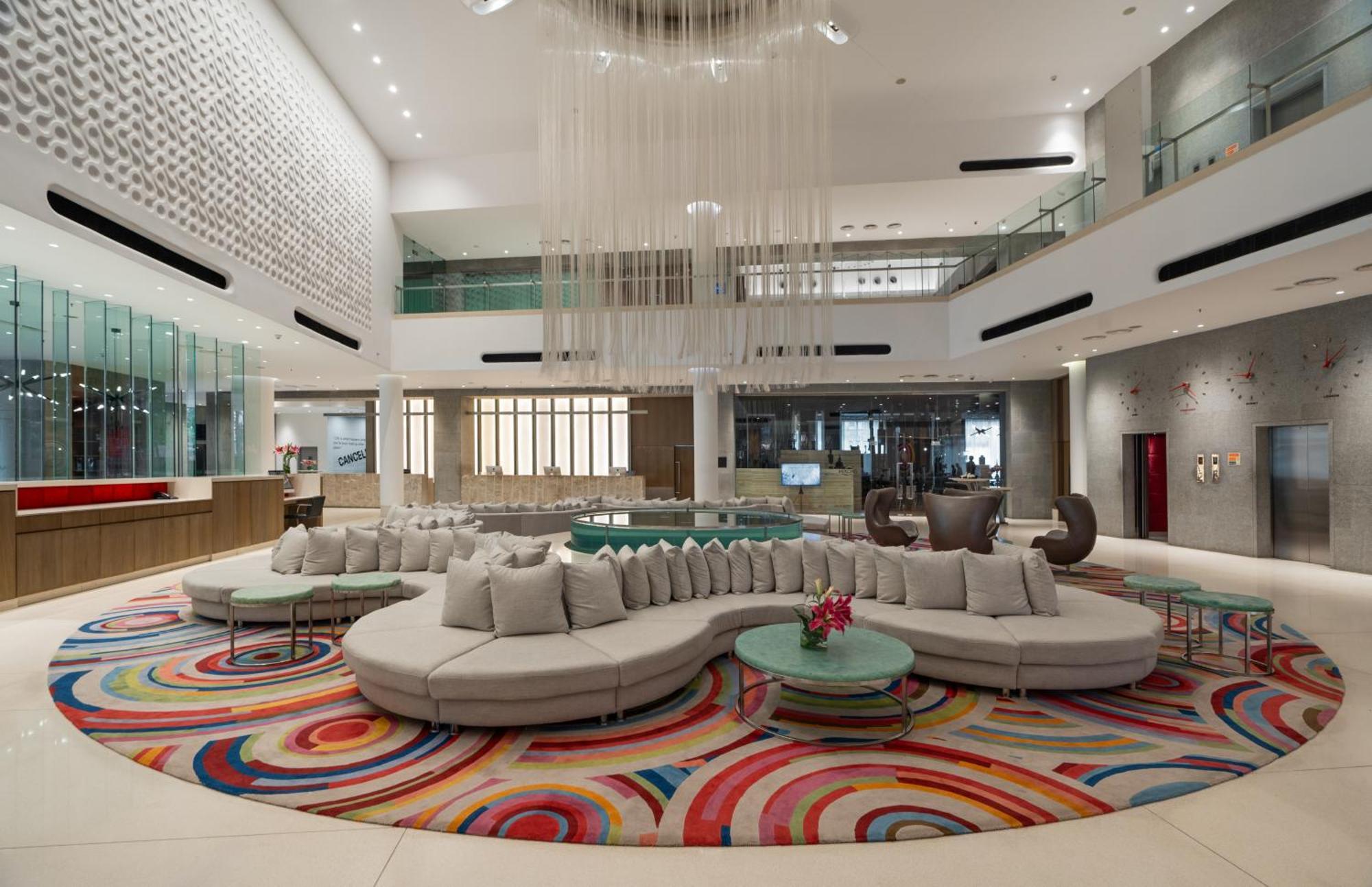 Avasa Hotel Hyderabad Ngoại thất bức ảnh