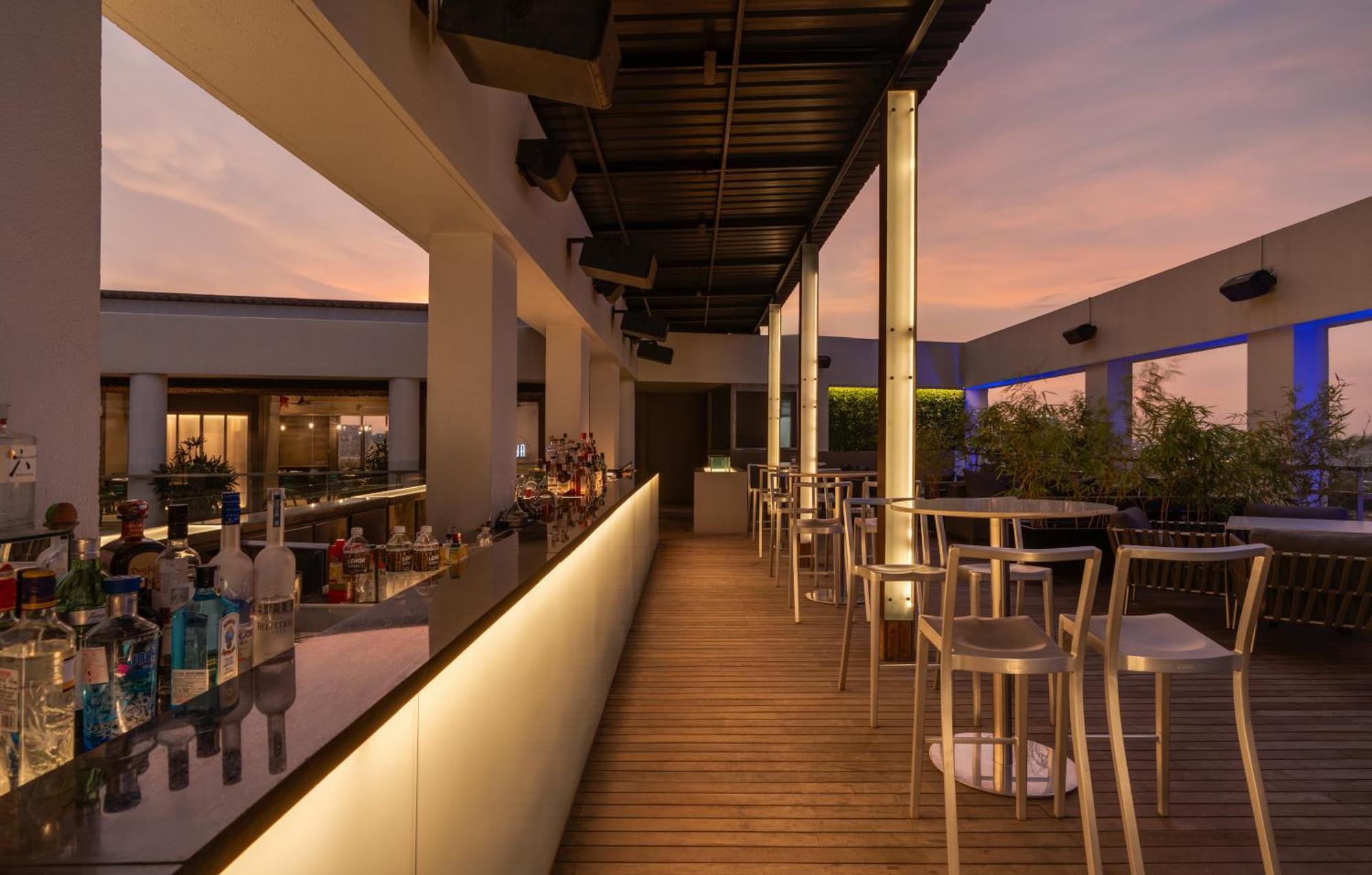 Avasa Hotel Hyderabad Ngoại thất bức ảnh