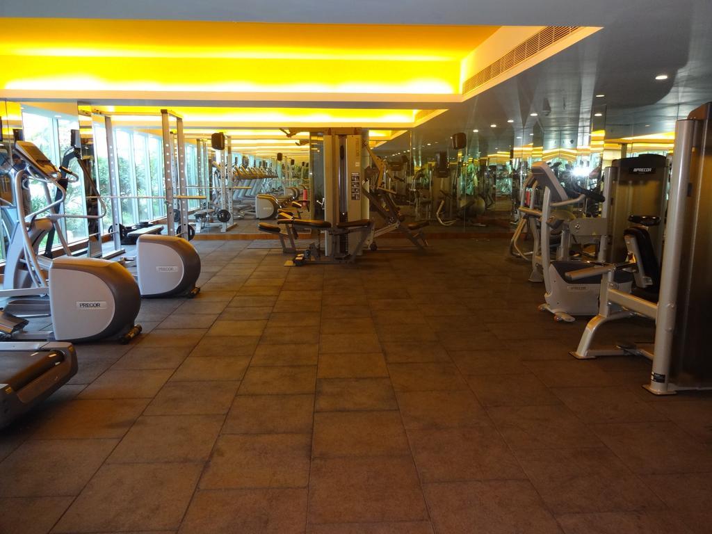Avasa Hotel Hyderabad Ngoại thất bức ảnh